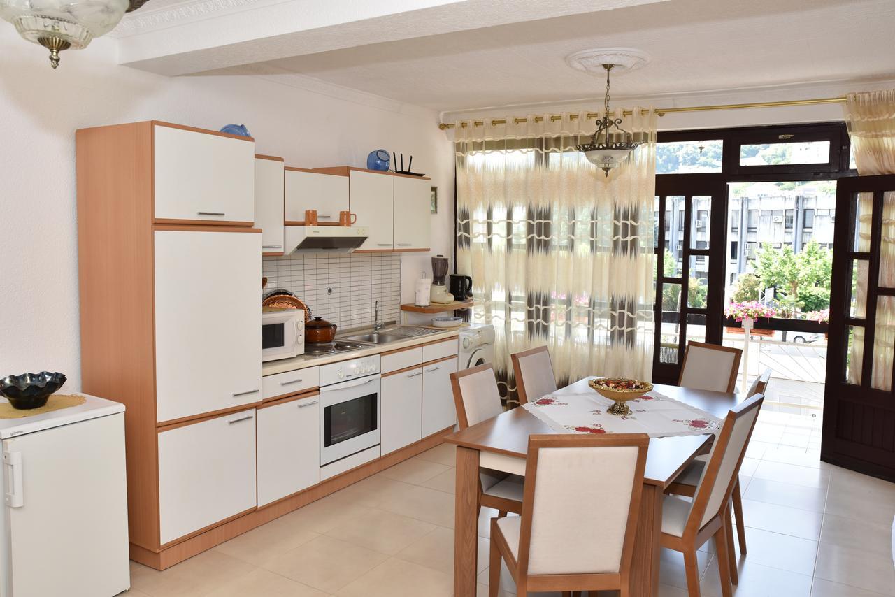 Guest House Evropa Ulcinj Eksteriør bilde