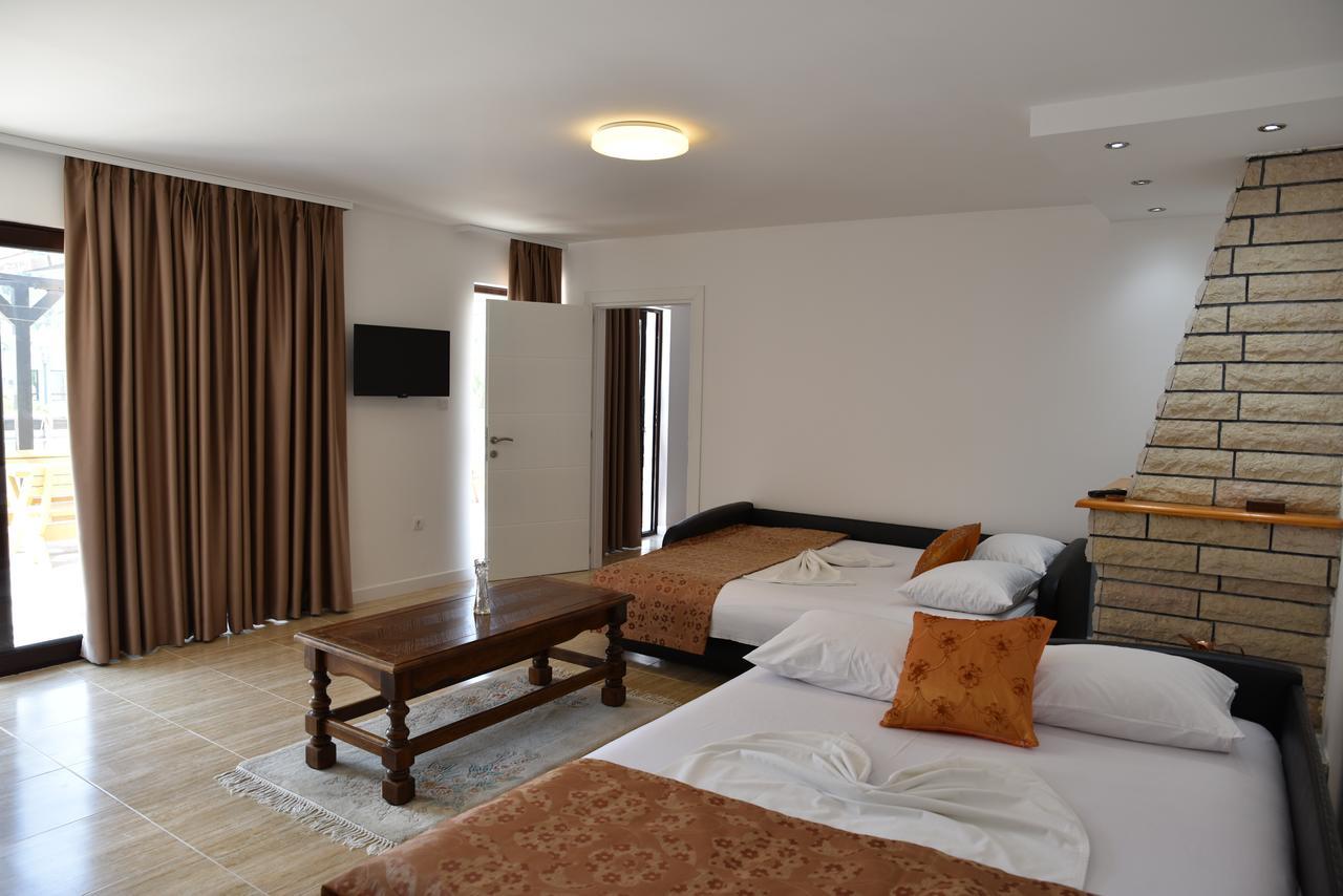 Guest House Evropa Ulcinj Eksteriør bilde
