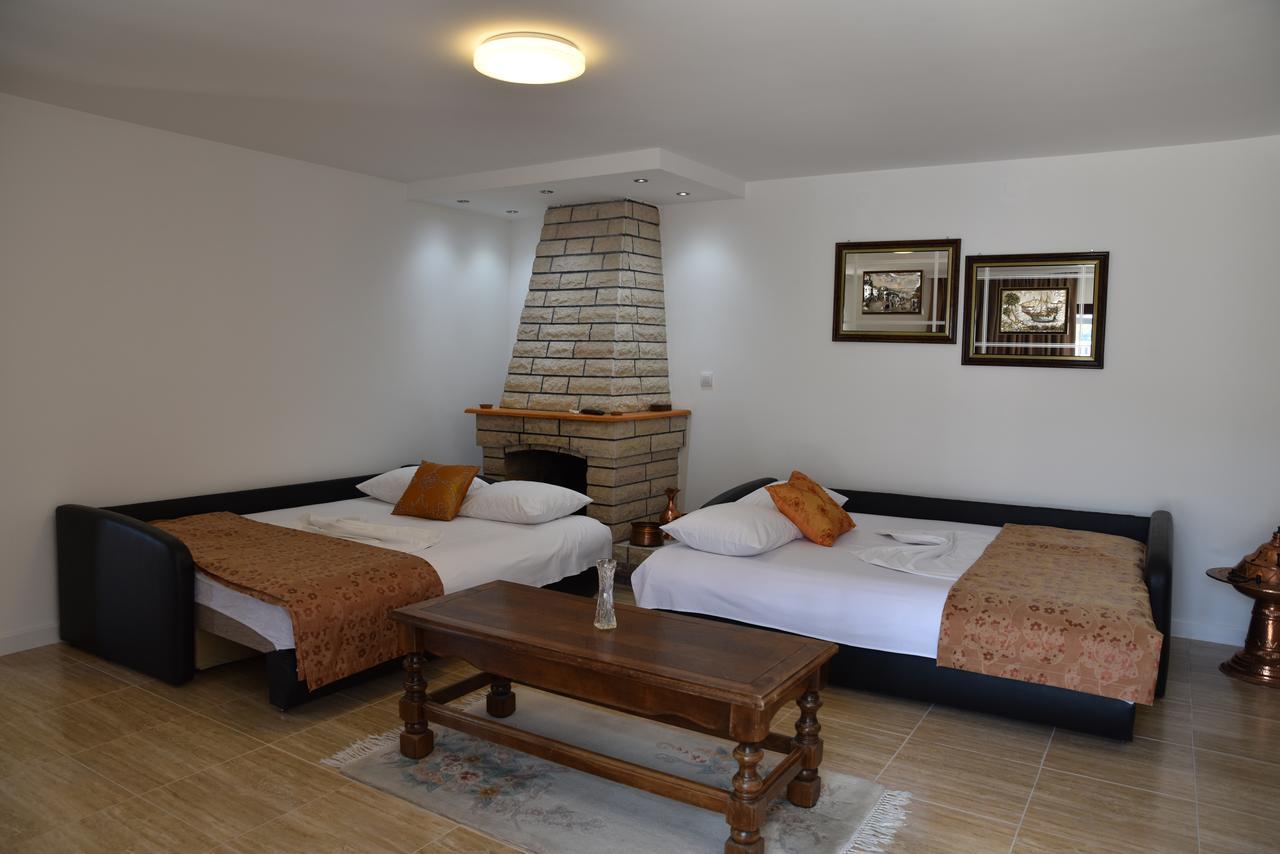Guest House Evropa Ulcinj Eksteriør bilde
